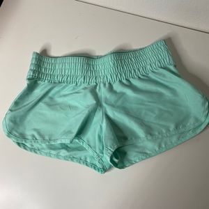 Running shorts